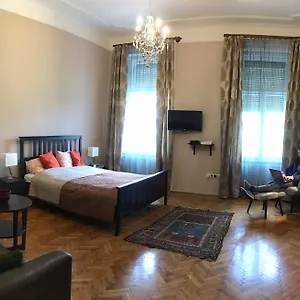  Apartmán Diamonds With 2 Near Guzsdu Udvar